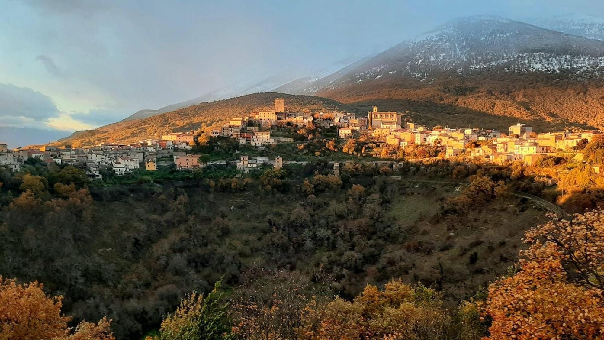 La Casa Del Borgo Apartment Campoli Appennino Exterior foto